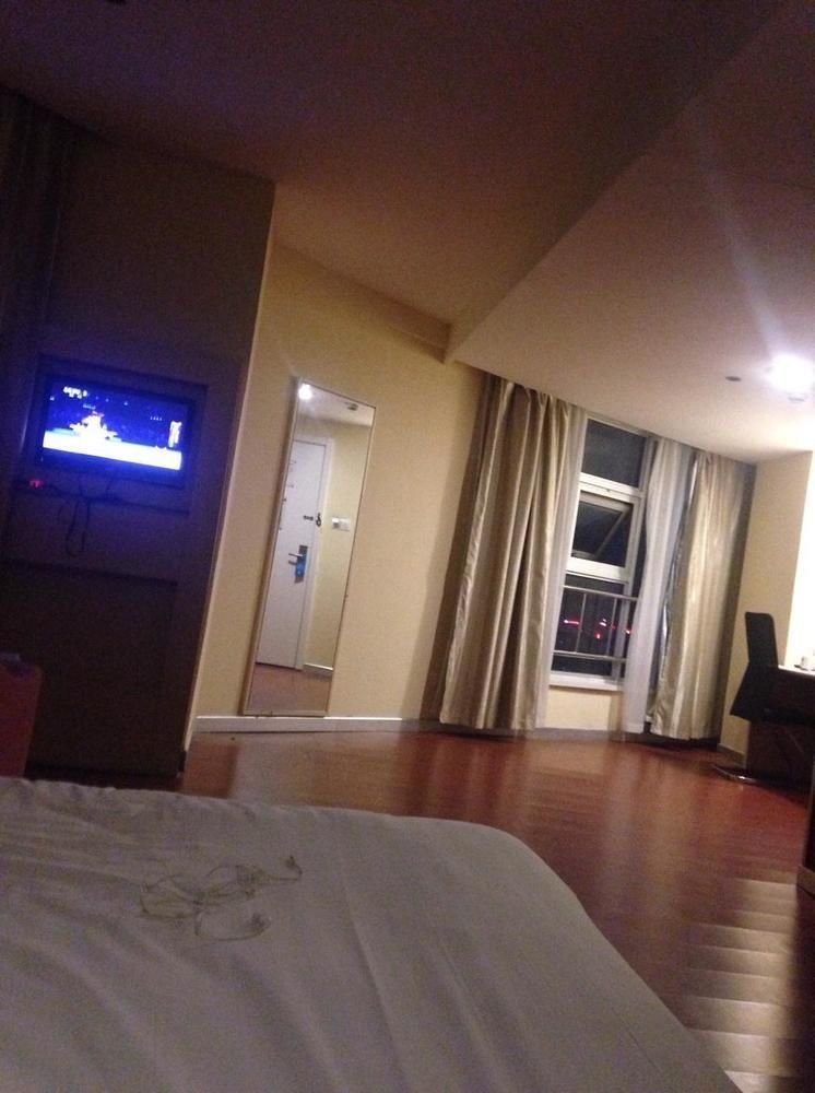Hanting Hotel Wuhu Екстериор снимка